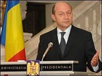 Traian Băsescu a cerut în CSAT majorarea bugetului Ministerului Apărării