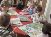 Copiii din rândul minorităţilor ar putea învăţa româna la grădiniţă