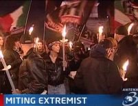 Extremiştii italieni cer eliminarea tuturor străinilor <font color=red>(VIDEO)</font>


