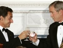 Sarkozy şi Bush pun la cale reconcilierea franco-americană

