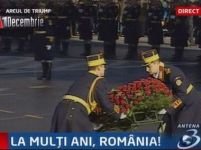 Paradă militară de excepţie în Bucureşti cu ocazia Zilei Naţionale <font color=red>(GALERIE FOTO)</font>