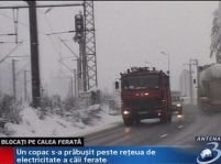 Drumuri înzăpezite şi trafic de iarnă în centrul ţării