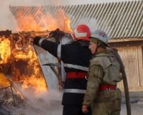 Incendiu puternic la o fabrică din Râşnov