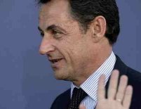 <font color=red>DOSARELE ANTENA3.RO</font> Nicolas Sarkozy: Căsnicii ratate, aventuri înfloritoare