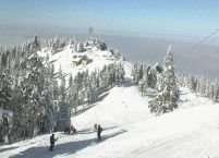 Se schiază în condiţii foarte bune la Poiana-Braşov şi Predeal