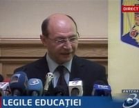 Băsescu critică pachetul de legi privind educaţia