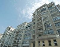 Apartamentele din blocurile comuniste s-au scumpit cu peste 50%, în 2007