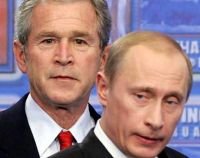 Bush a anunţat că va fi cu ochii pe traseul politic al lui Putin