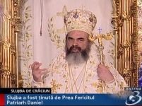 Prima slujbă de Crăciun oficiată de Patriarhul Daniel <font color=red>(VIDEO)</font>