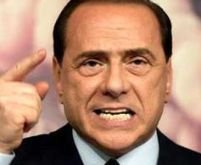 Silvio Berlusconi, ameninţat că va fi asasinat ca Benazir Bhutto 