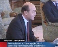 Traian Băsescu le-a promis revoluţionarilor sprijin politic 
