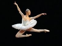 Balerina Alina Cojocaru va urca pe scena Operei din Bucureşti