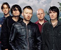 Asaltaţi de fanii britanici, Radiohead au schimbat locaţia unui concert  