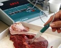 Fabrică din Germania, cercetată pentru export de carne stricată în România