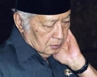 Suharto, fostul dictator indonezian, a încetat din viaţă