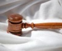 6 din cei 9 judecători ai Curţii Constituţionale au legătură cu FSN