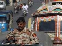 Pakistan. Un mort şi 13 răniţi, în urma a două atacuri cu grenade