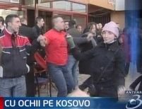 Sărbătoare în Kosovo. Independenţa i-a scos în stradă pe kosovari <font color=red>(VIDEO)</font>