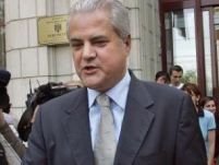 Adrian Năstase şi-a depus candidatura la preşedinţia Consiliului Naţional al PSD