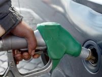 Petrom a majorat preţurile la benzină şi motorină