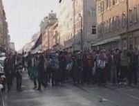 Bosnia.
Peste 10.000 de sârbi au protestat faţă de independenţa
Kosovo