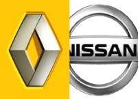 Renault-Nissan cumpără 25% din compania rusească AvtoVAZ