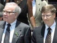 Top Forbes: Bill Gates, detronat de Warren Buffet. Patriciu, pe locul 462