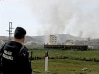Cel puţin patru morţi într-o explozie la un depozit de armament din Albania