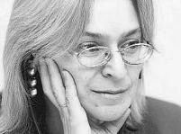 Asasinul ziaristei Anna Politkovskaia a fost identificat şi este dat în urmărire