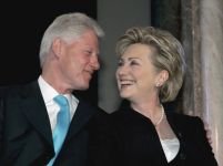 110 milioane de dolari, venitul brut al soţilor Clinton în ultimii opt ani