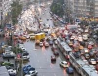 Intersecţii automatizate: Traficul din Bucureşti va fi monitorizat non-stop