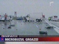 Autostrada Bucureşti-Piteşti: 10 răniţi într-un accident de microbuz