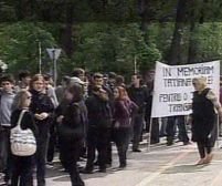 Bucureşti. Marş al tăcerii în memoria studentei lovite mortal pe o trecere de pietoni <font color=red>(VIDEO)</font>