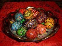 Tradiţii şi obiceiuri în prima zi de Paşte 