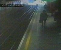 Imagini în premieră ale atentatelor teroriste de la Londra <font color=red>(VIDEO)</font>