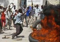 Somalia: Foametea lasă civilii pe mâna grupărilor armate