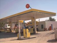 Rompetrol majorează preţurile la carburanţi cu 8 bani pe litru