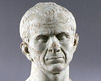 În sudul Franţei a fost descoperit cel mai vechi bust al lui Caesar