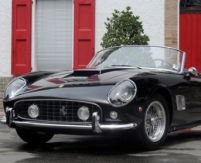 Record mondial. Un Ferrari din 1961, vândut cu 7 milioane de euro la licitaţie