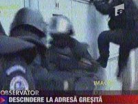 Gafă a jandarmeriei din Mehedinţi. Au descins în locuinţa unui om nevinovat <font color=red>(VIDEO)</font>