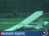 Incident aviatic la Arad. Un avion a aterizat forţat