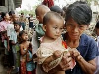 ONU: Sinistraţii din Myanmar aşteaptă şi acum alimente şi medicamente