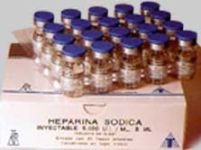 18.000 de flacoane de heparină, deblocate de Agenţia Naţională a Medicamentului