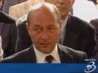 Băsescu: cei responsabili de mineriada din '90 controlează în continuare justiţia