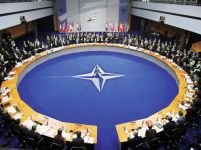 Kosovo, sprijinit de NATO pentru crearea unei forţe de securitate