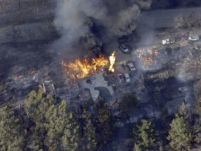 Peste 2.000 de oameni evacuaţi în în California din cauza incendiilor de vegetaţie