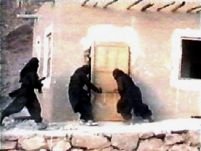 Serviciile secrete americane bănuiesc români că s-ar fi antrenat în tabere al-Qaida
