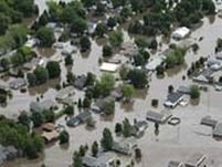 Inundaţiile din SUA pot arunca lumea într-o criză comparabilă cu Marea Recesiune