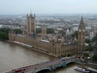 Panică în Marea Britanie. Peste 50 de persoane au fost înjunghiate în Londra