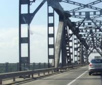 Bulgarii şi românii vor investi 50 de milioane euro în modernizarea podului Giurgiu - Ruse